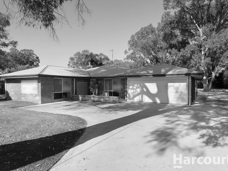 85 Bortolo Drive, Greenfields