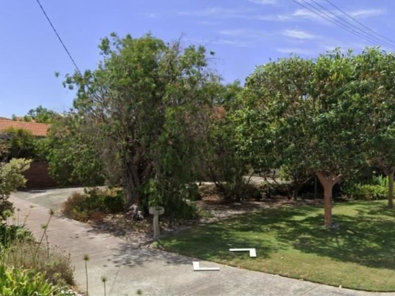 4 Barricade Court, Willetton