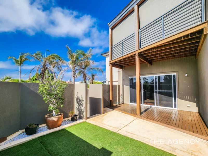 4/7 Mortimer Street, Kalbarri WA 6536