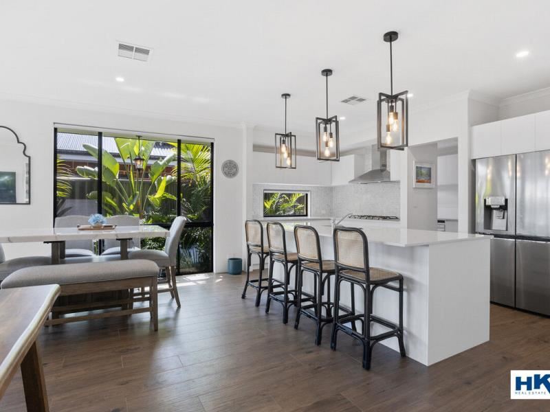 131 Strinesdale Boulevard, Aveley