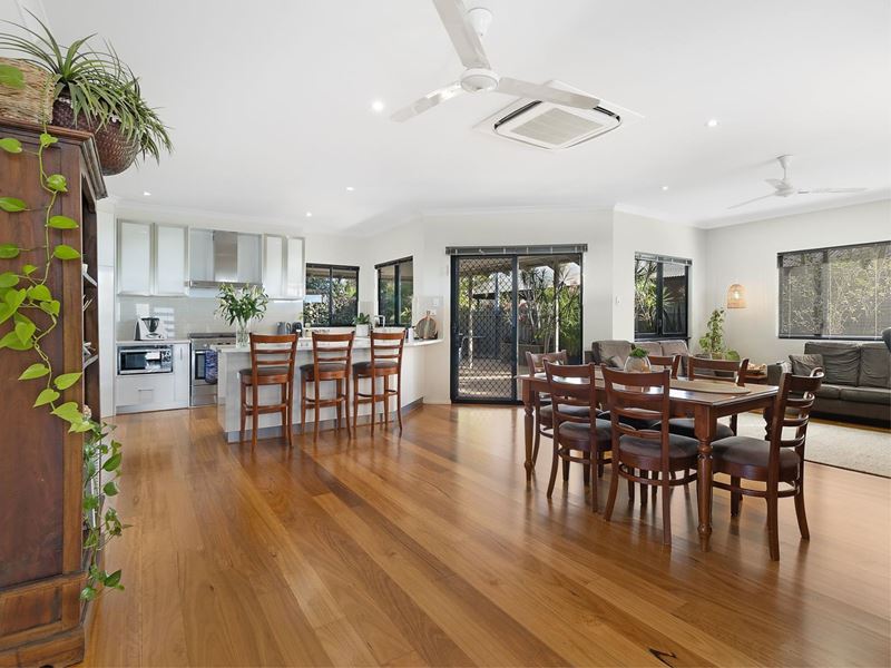 8 Jadura Crescent, Baynton