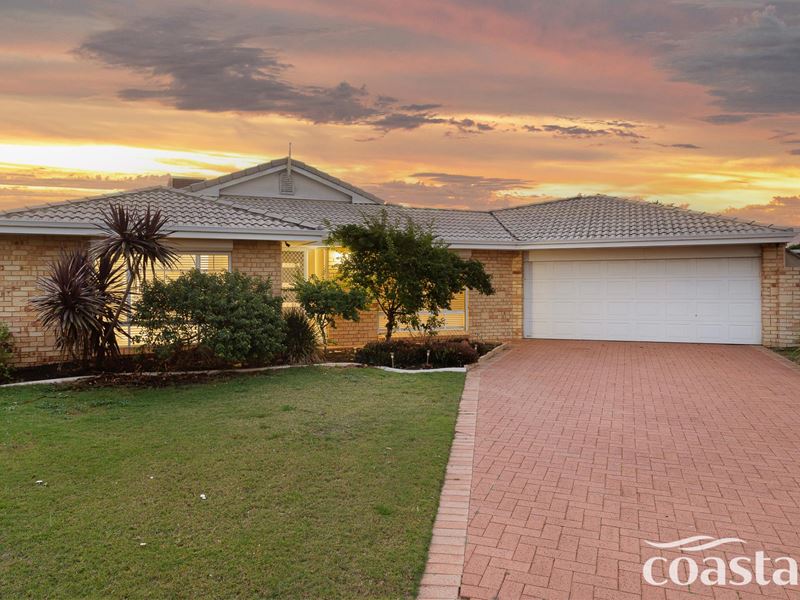 7 La Palma Sq, Secret Harbour