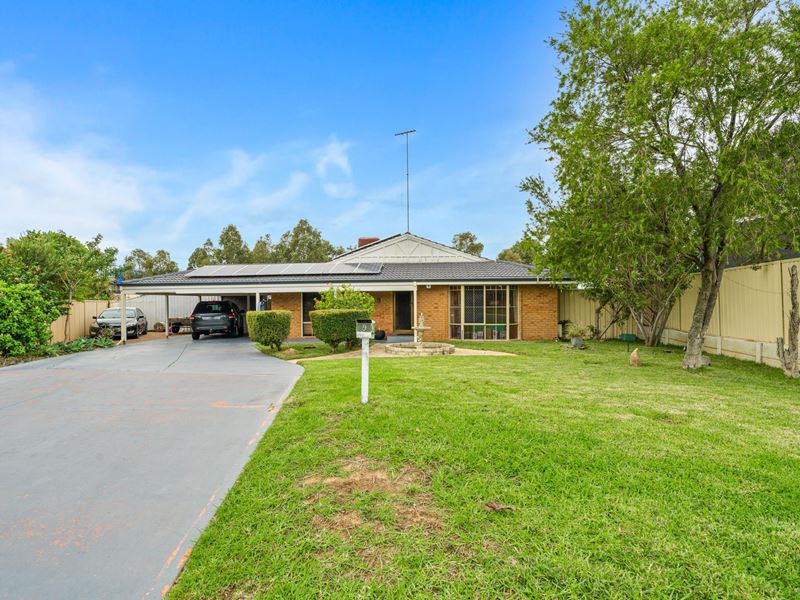 9 Stirling Grove, Mandurah