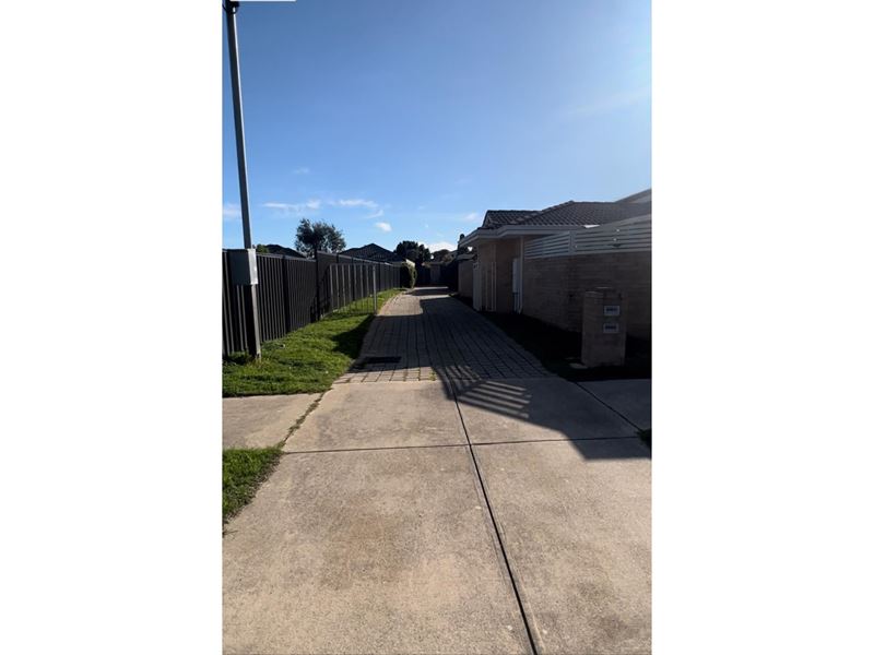 2/10 Eric Street, Midland