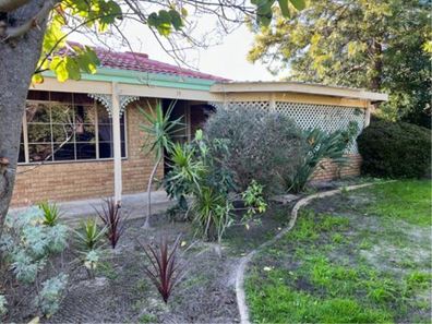 18 Peppermint Crescent, Ballajura WA 6066