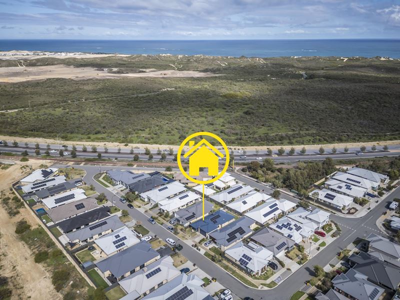 20 Glisten Chase, Eglinton