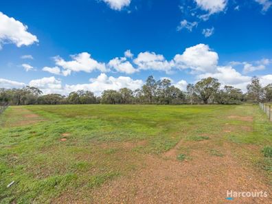 154 Chardonnay Dr, Lower Chittering WA 6084