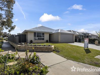 1 Graphite Street, Yanchep WA 6035