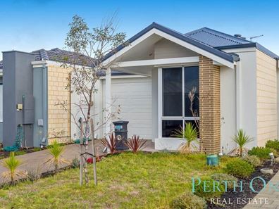 28 Dolomite Road, Treeby WA 6164