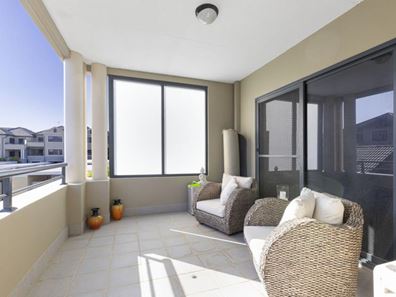 68/12 Citadel Way, Currambine WA 6028