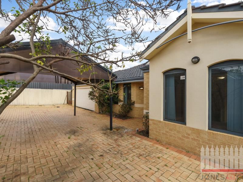 375B Lennard Street, Dianella WA 6059