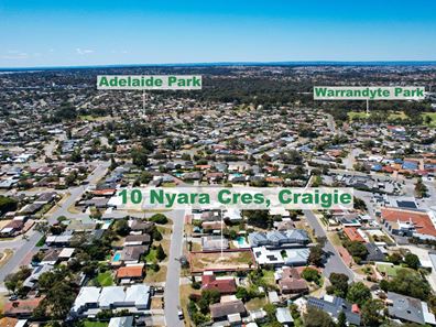 2/10 Nyara Crescent, Craigie WA 6025