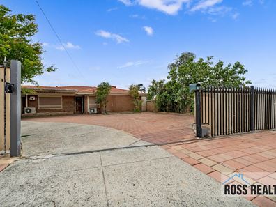 15 Downy Green, Mirrabooka WA 6061