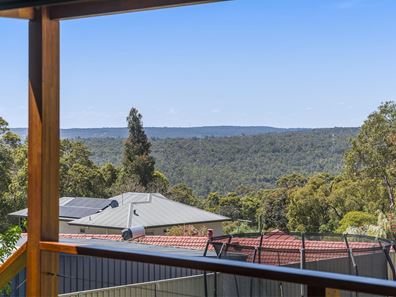 33 Valley Road, Kalamunda WA 6076