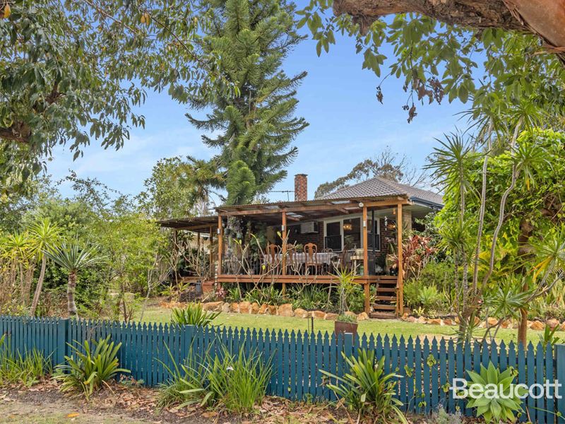 13 Bromley Street, Embleton WA 6062