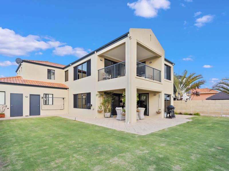 11 Seaview Place, Wannanup
