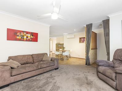 5/9-11 Mallard Way, Cannington WA 6107