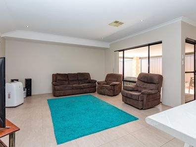 41 Padra Turn, Byford WA 6122