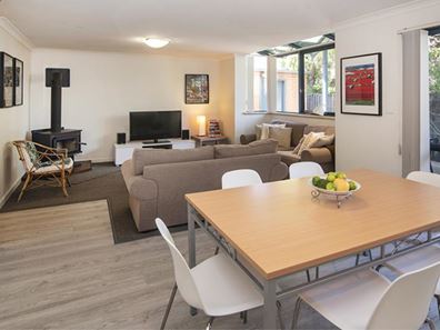 11/1 Lecaille Court, Dunsborough WA 6281