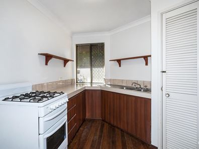 69D Gilbertson Road, Kardinya WA 6163