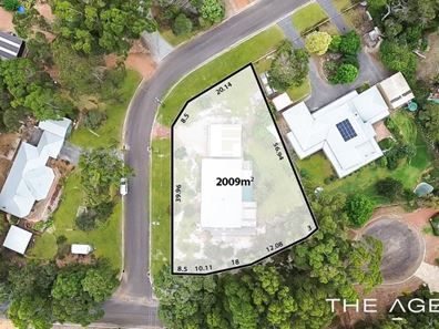 9 Little River Road, Ocean Beach WA 6333