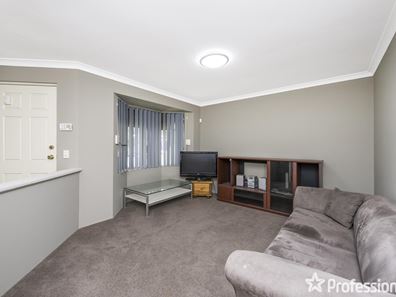 13 Fulham Close, Parmelia WA 6167