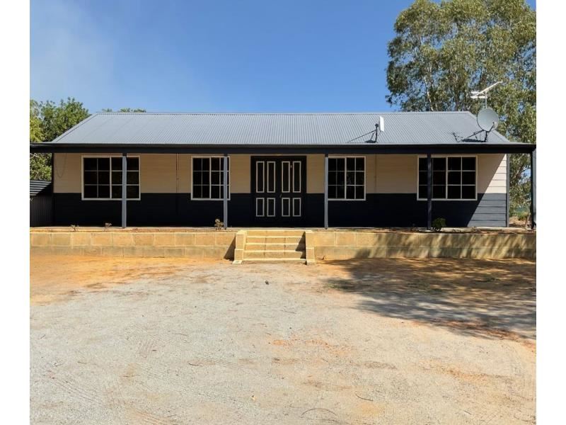 43 Bartram Street, Beverley WA 6304