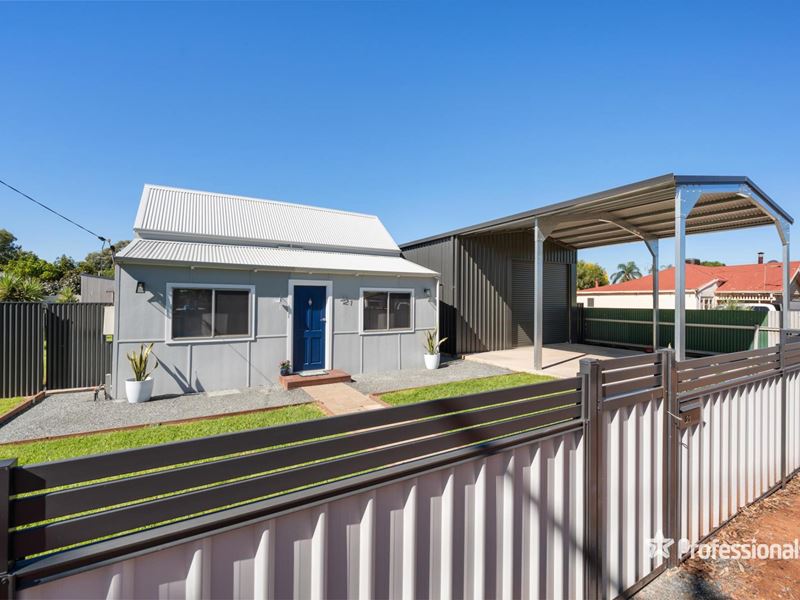21 Harvey Street, South Kalgoorlie WA 6430