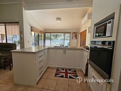 3 Montefiore Street, Australind WA 6233