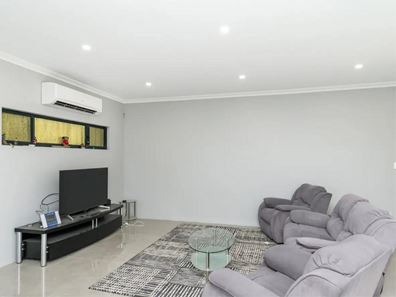12A San Rosa Road, Wanneroo WA 6065