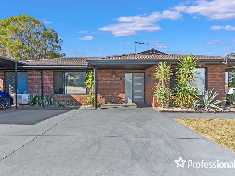 8 Chalfont Way, Swan View