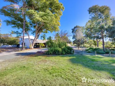 27 Phoenix Street, Dianella WA 6059