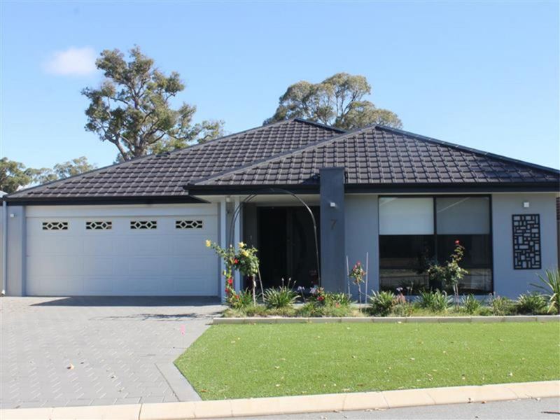 7 Holystone Approach, Wellard