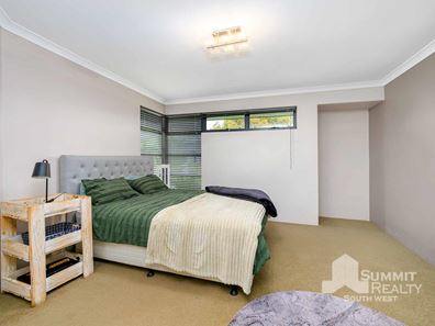 5 Binar Way, Dalyellup WA 6230