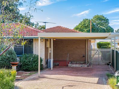 13B Dean Road, Bateman WA 6150
