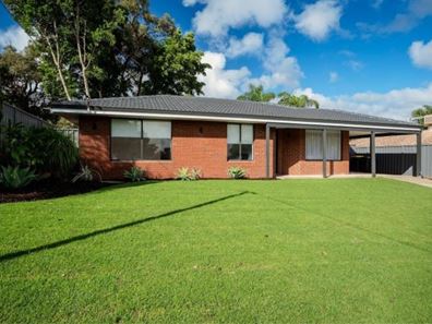 30 Astroloma Place, Koongamia WA 6056