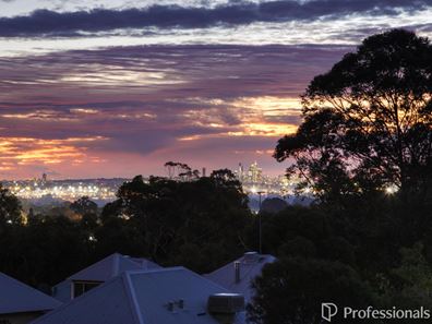 209 Lewis Road, Forrestfield WA 6058
