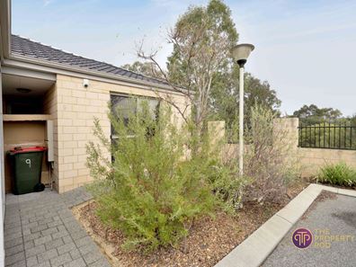 9/14 Carbine Bend, Byford WA 6122