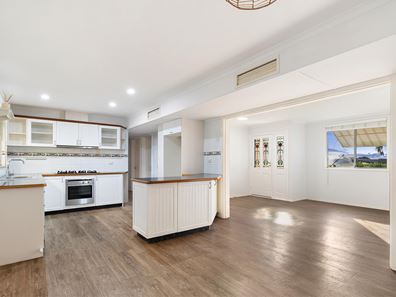 11 Prymn Court, Pegs Creek WA 6714