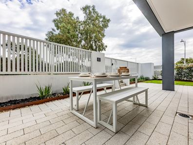 6/2 Crystalline Rd, Spearwood WA 6163
