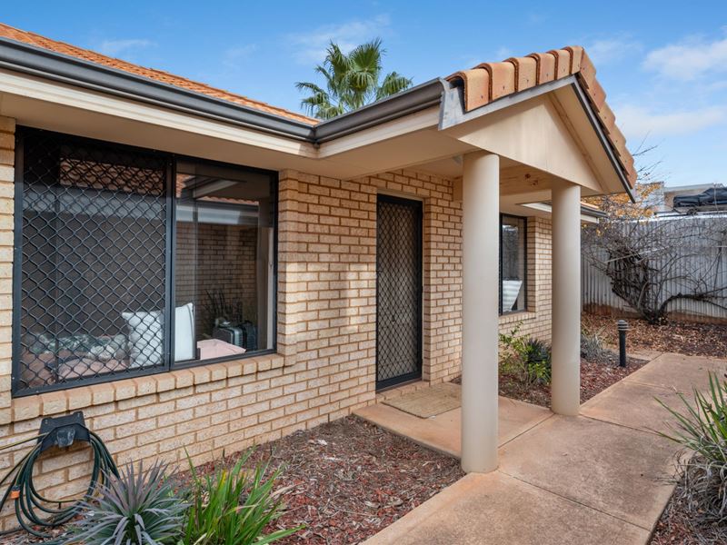 9/10 Great Eastern Highway, Somerville WA 6430