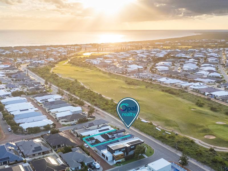 84 Bancoura Parkway, Secret Harbour WA 6173
