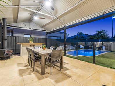 84 Bancoura Parkway, Secret Harbour WA 6173