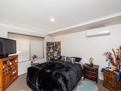 30 Panozza Circle, Maddington WA 6109