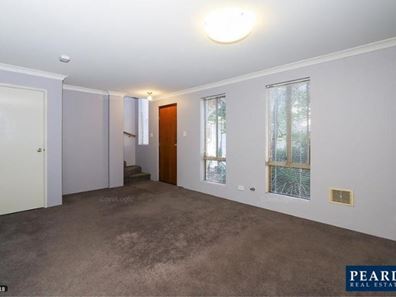 4/12 Kirkham Hill Tce, Maylands WA 6051
