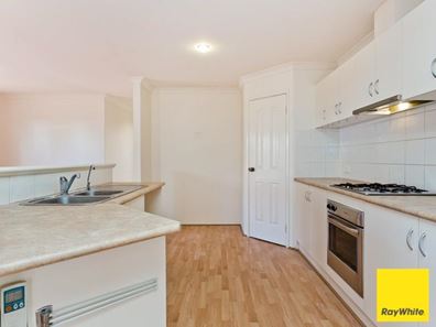 7/4-6 Beverley Road, Cloverdale WA 6105