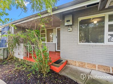 29 Loxwood Road, Balga WA 6061