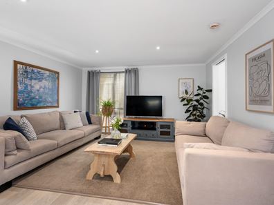112 Campbell street, Lamington WA 6430