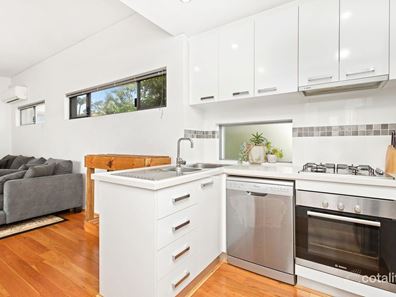 6/218 Flamborough Street, Doubleview WA 6018