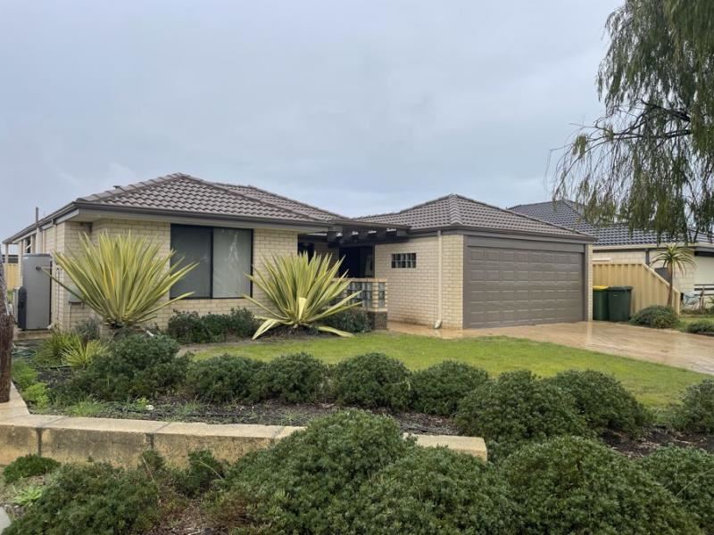 6 Neslite Road, Dalyellup WA 6230